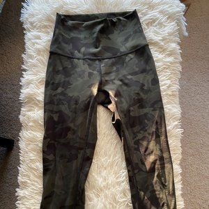 Wunder Under Crop (High-Rise) Full-On Luon 21" SZ2